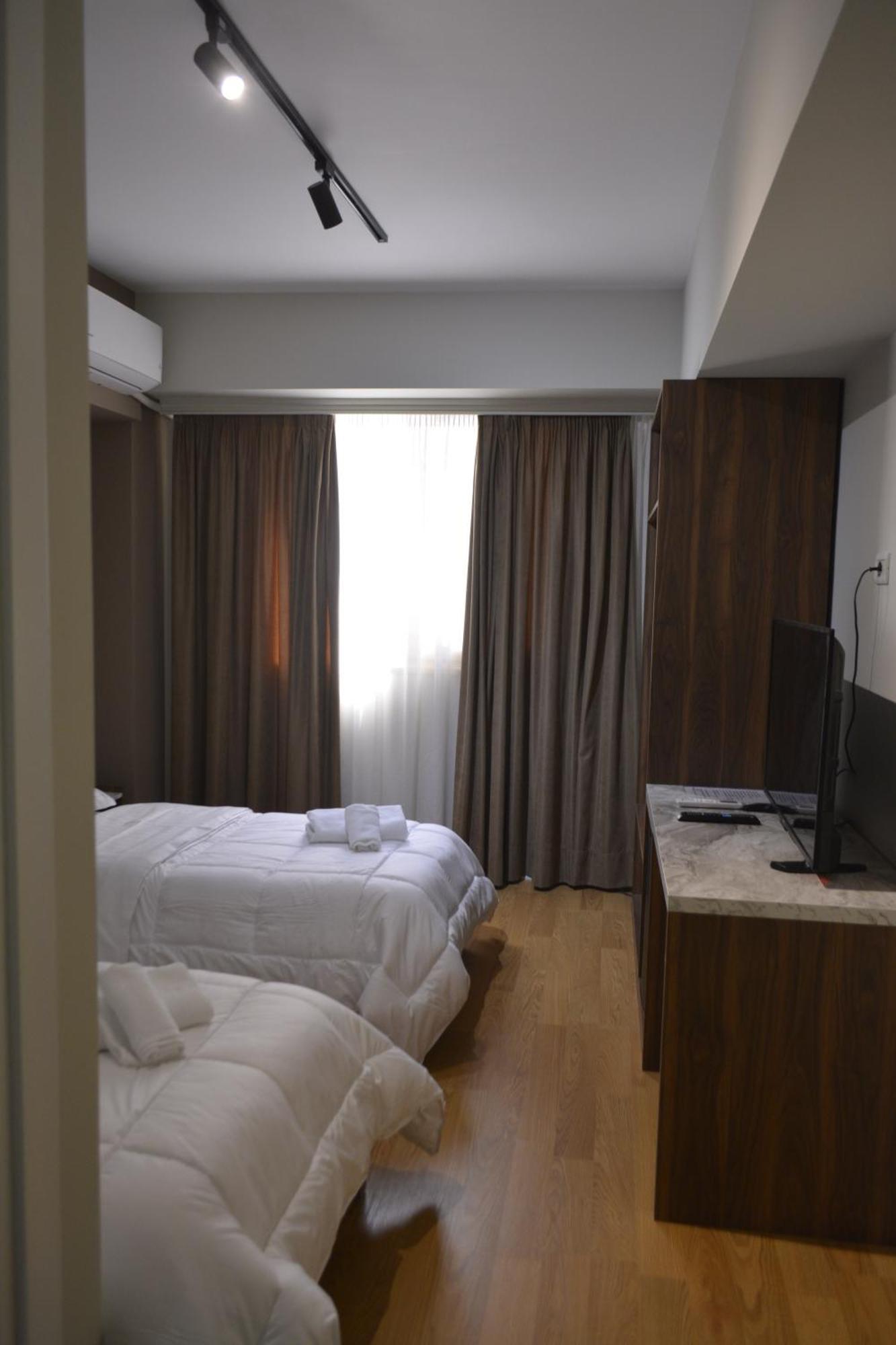 Hotel HER Vlorë Exterior foto